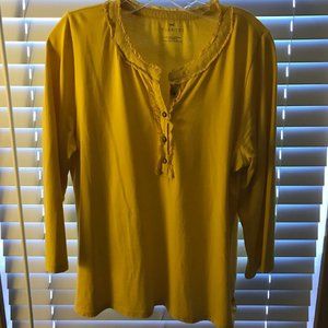 Talbots woman's tee